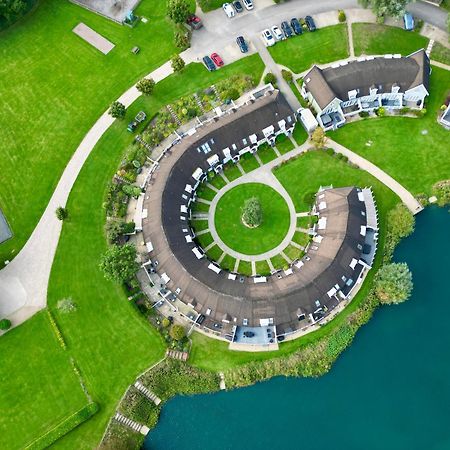 Nyhavn Lakeside Cottage サイレンセスター エクステリア 写真