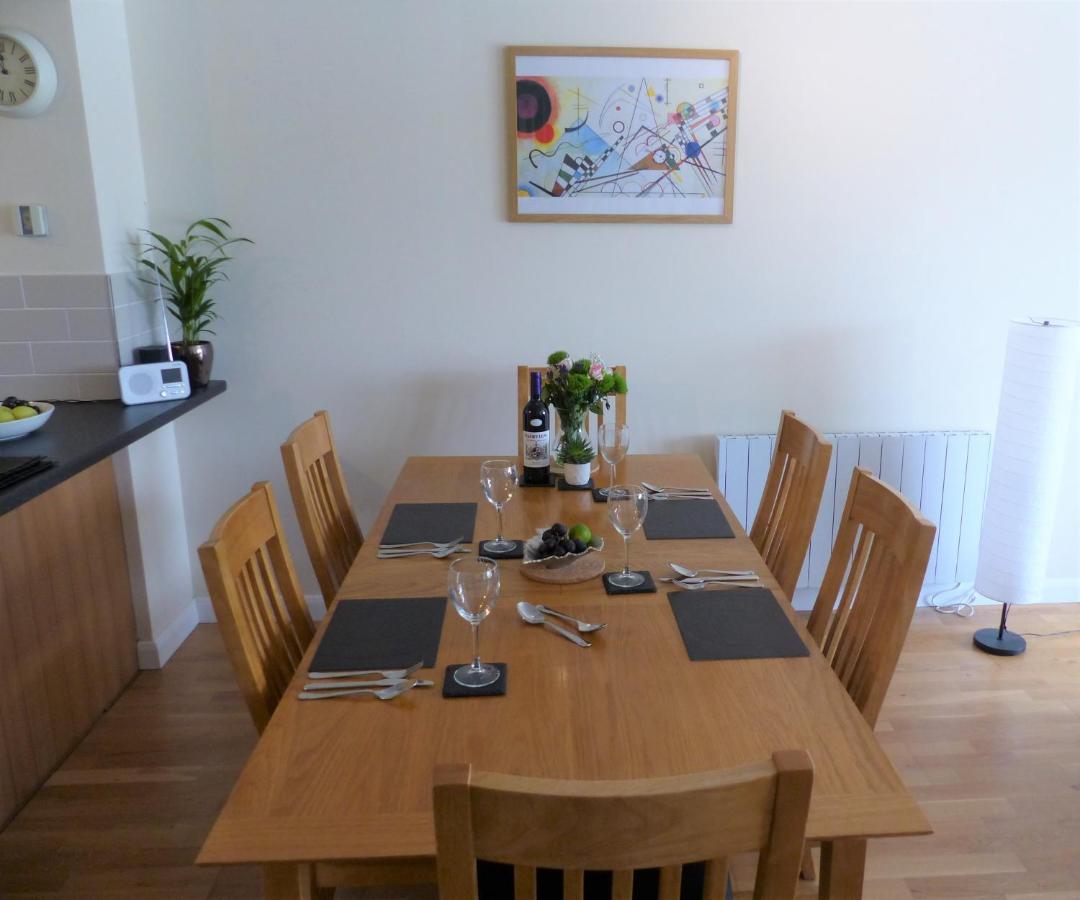 Nyhavn Lakeside Cottage サイレンセスター エクステリア 写真